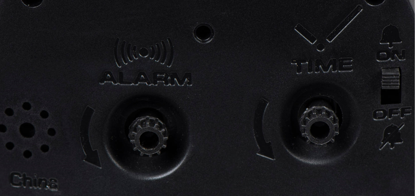 Westclox Analog Simple Snooze Alarm Clock