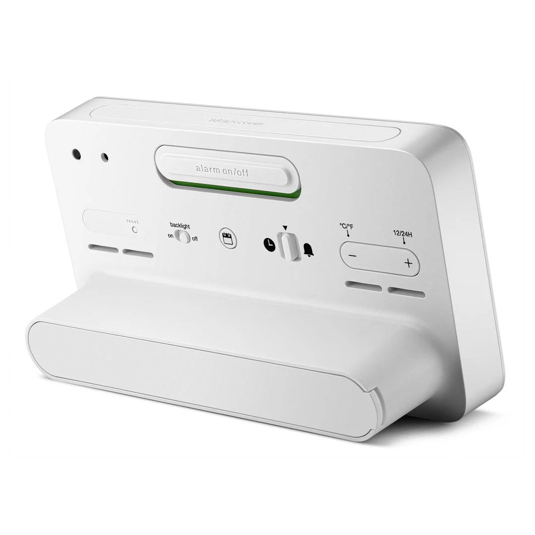 Braun BC10 Digital Alarm Clock – Auto Backlight & Temperature Display (White)