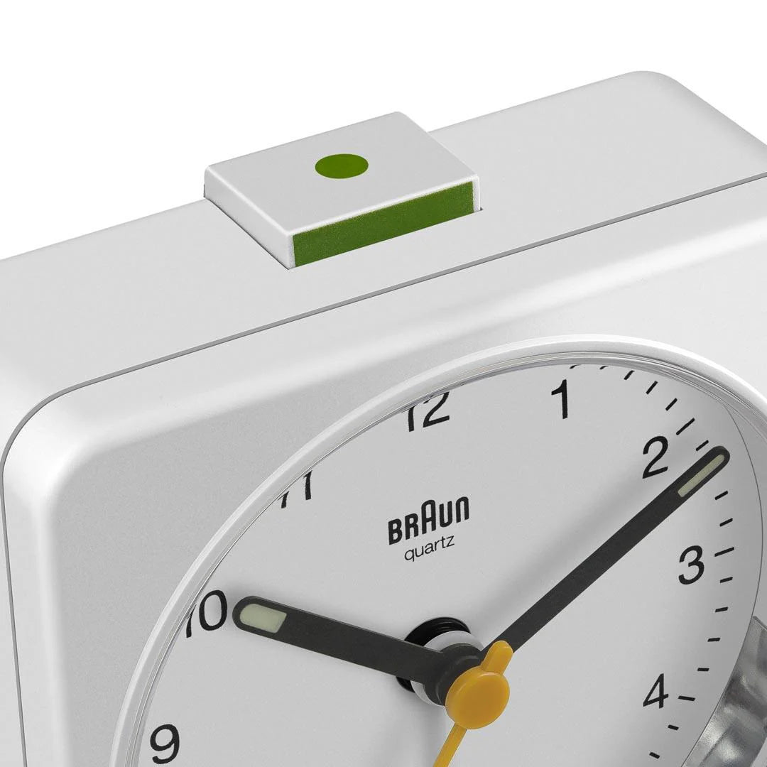 Braun BC03W Analogue Alarm Clock – Quiet Sweep Quartz & Luminous Hands (White)